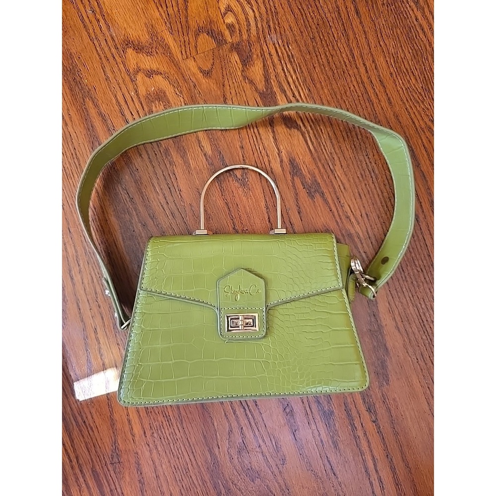 Shydiva Co. Green Handbag Gold Handles
